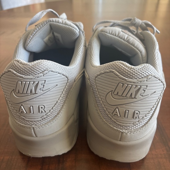 Nike 11.5 men’s Air Max 90 wolf gray sneakers tennis shoes main image 5